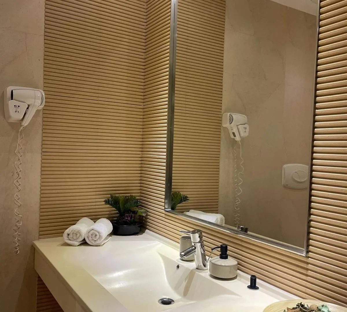 Romantic Boutique Hotel By Yamaluxe بوخارست شقة